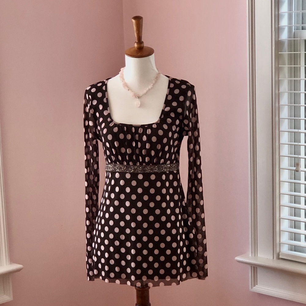 Women’s Holiday Top with Matching Necklace